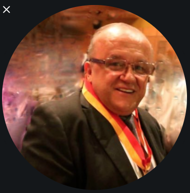 Manolito Salazar